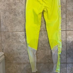 ALO neon yellow leggings XS